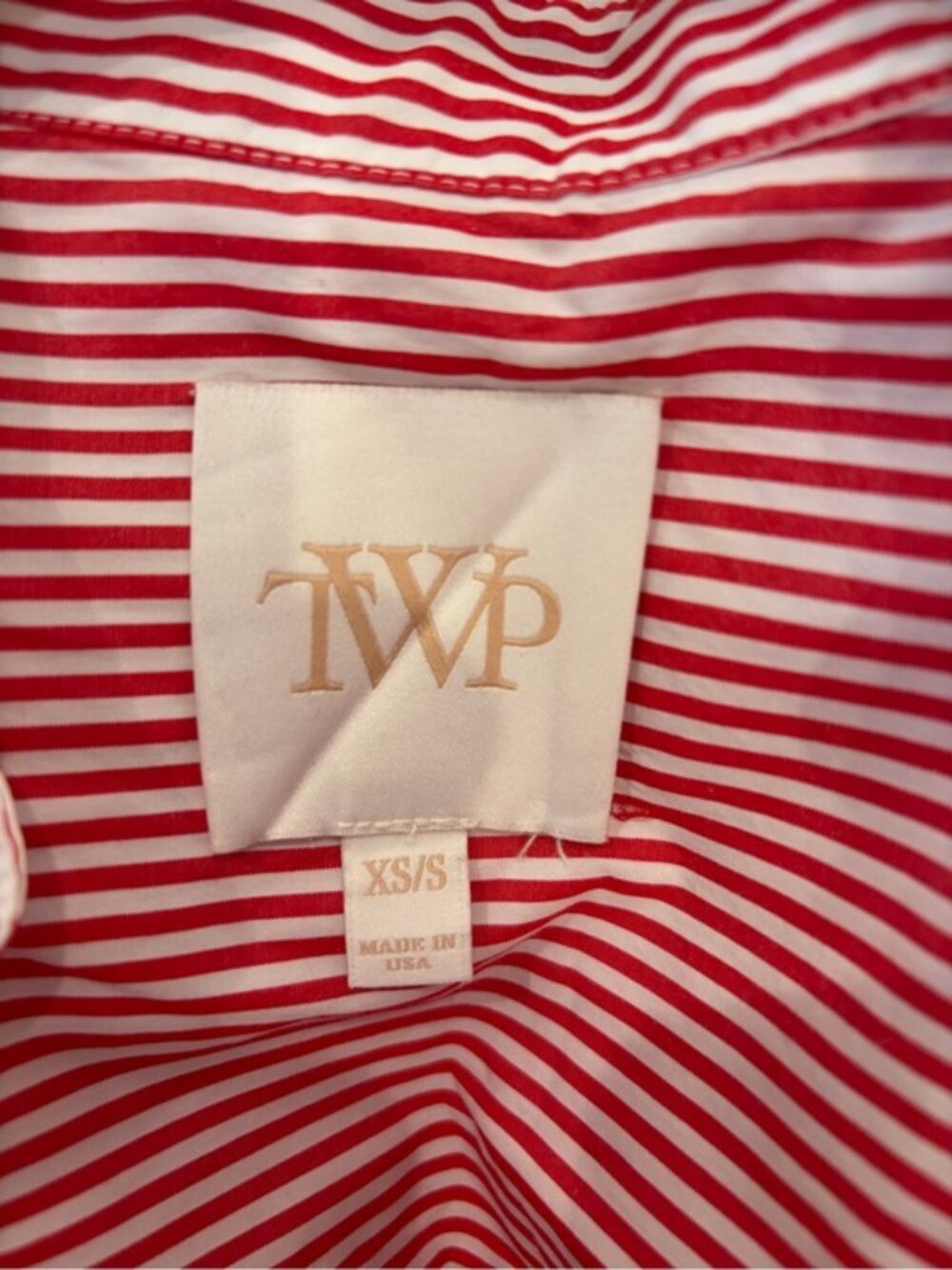 Women's Red & White Striped Button-Front Cropped Blouse - Picture 2 of 2